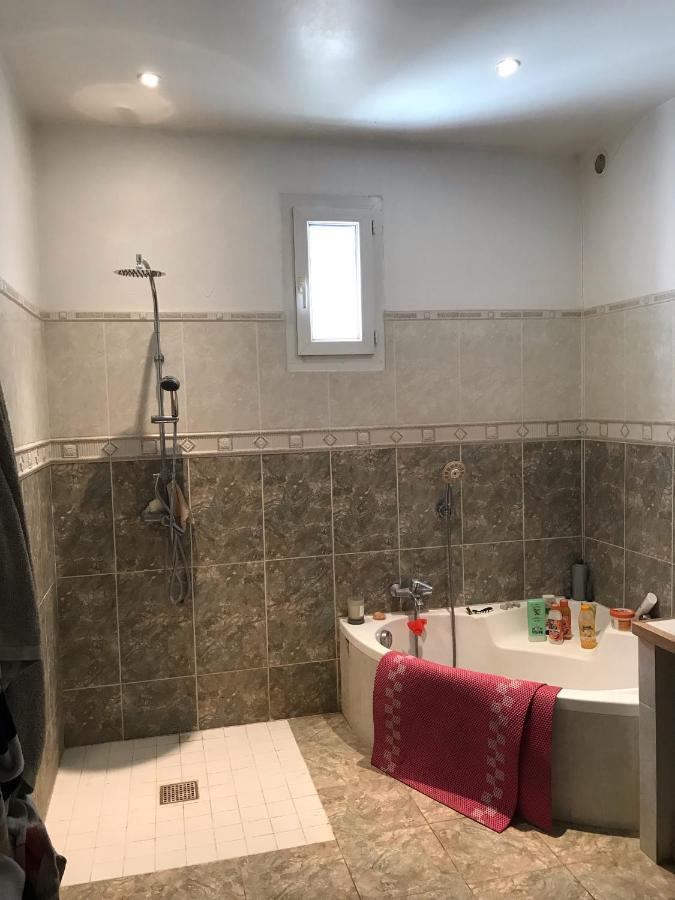 Chambre Chez L Habitant Διαμέρισμα Châteaurenard Εξωτερικό φωτογραφία